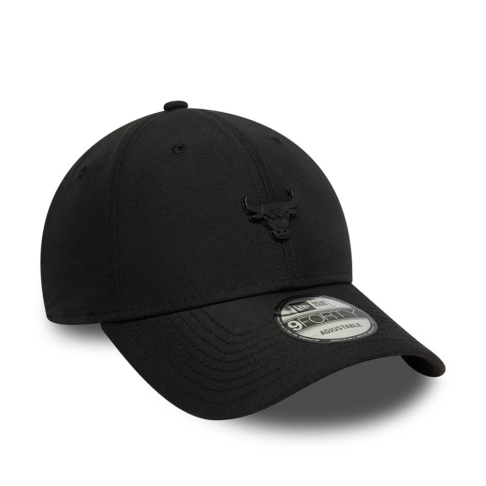
                  
                    NEW ERA PIN 9FORTY
                  
                