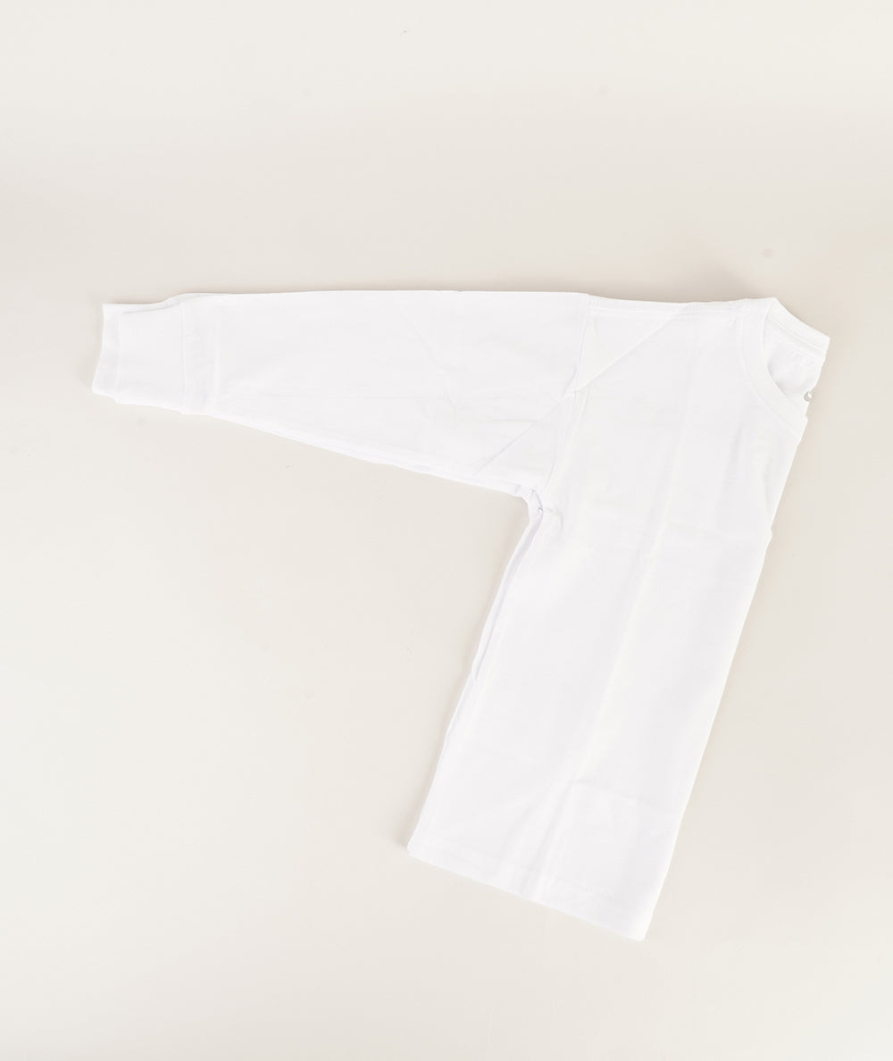 
                  
                    NIKE T-SHIRT BASIC
                  
                