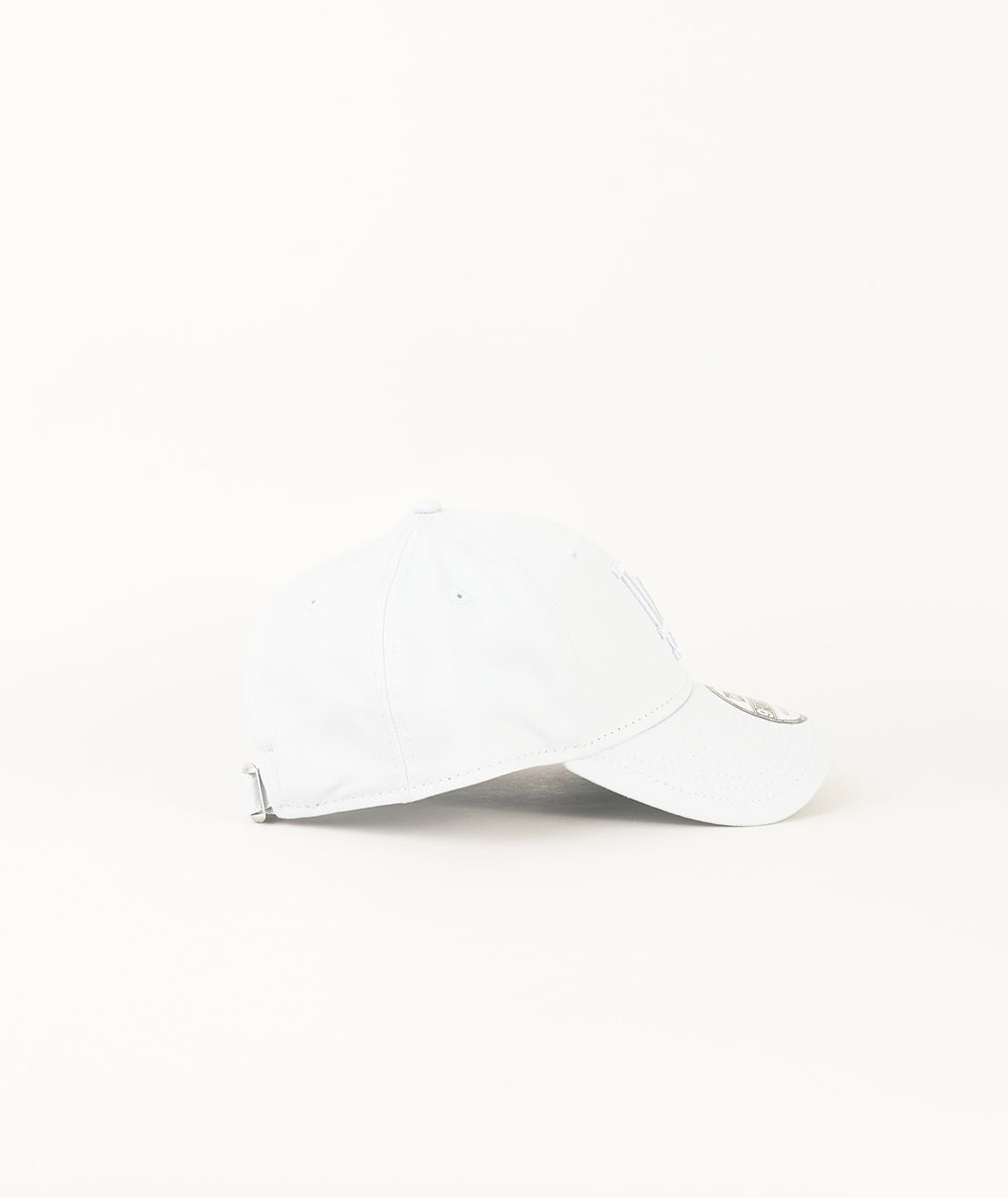 
                  
                    NEW ERA ACCESSORI
                  
                