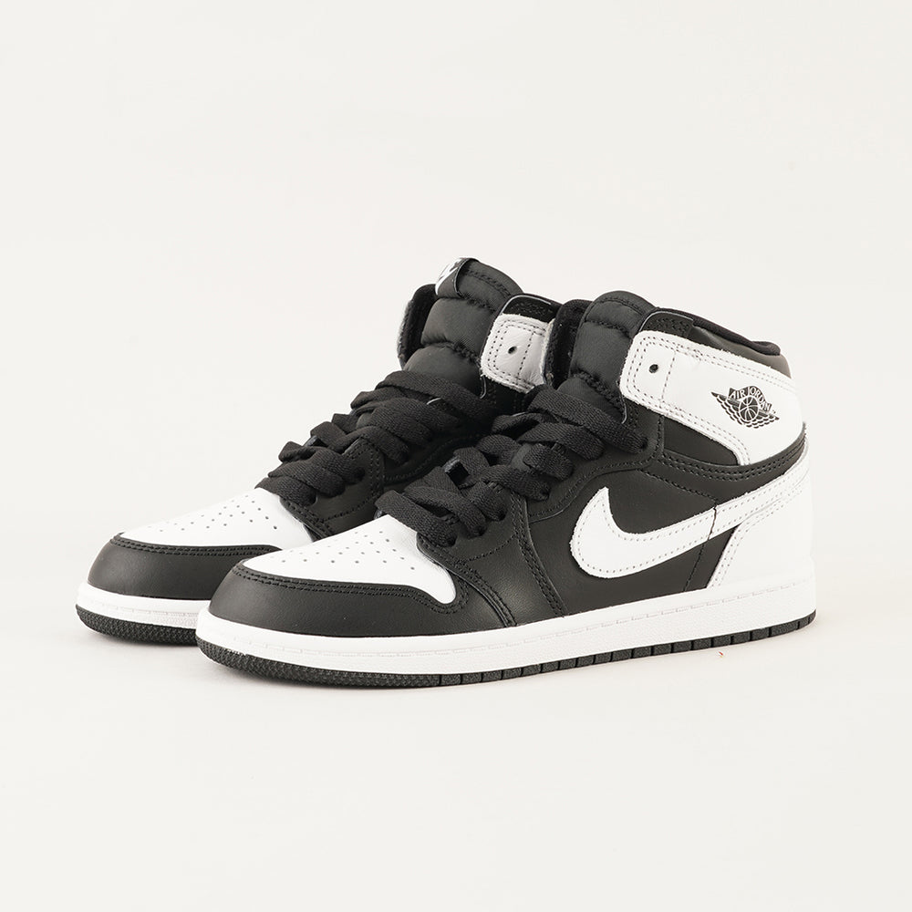 
                  
                    JORDAN JORDAM 1 RETRO HIGH OG
                  
                