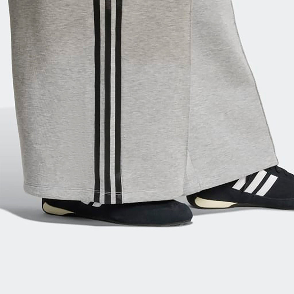 
                  
                    ADIDAS ADICOLOR SPACER 3-STRIPES
                  
                