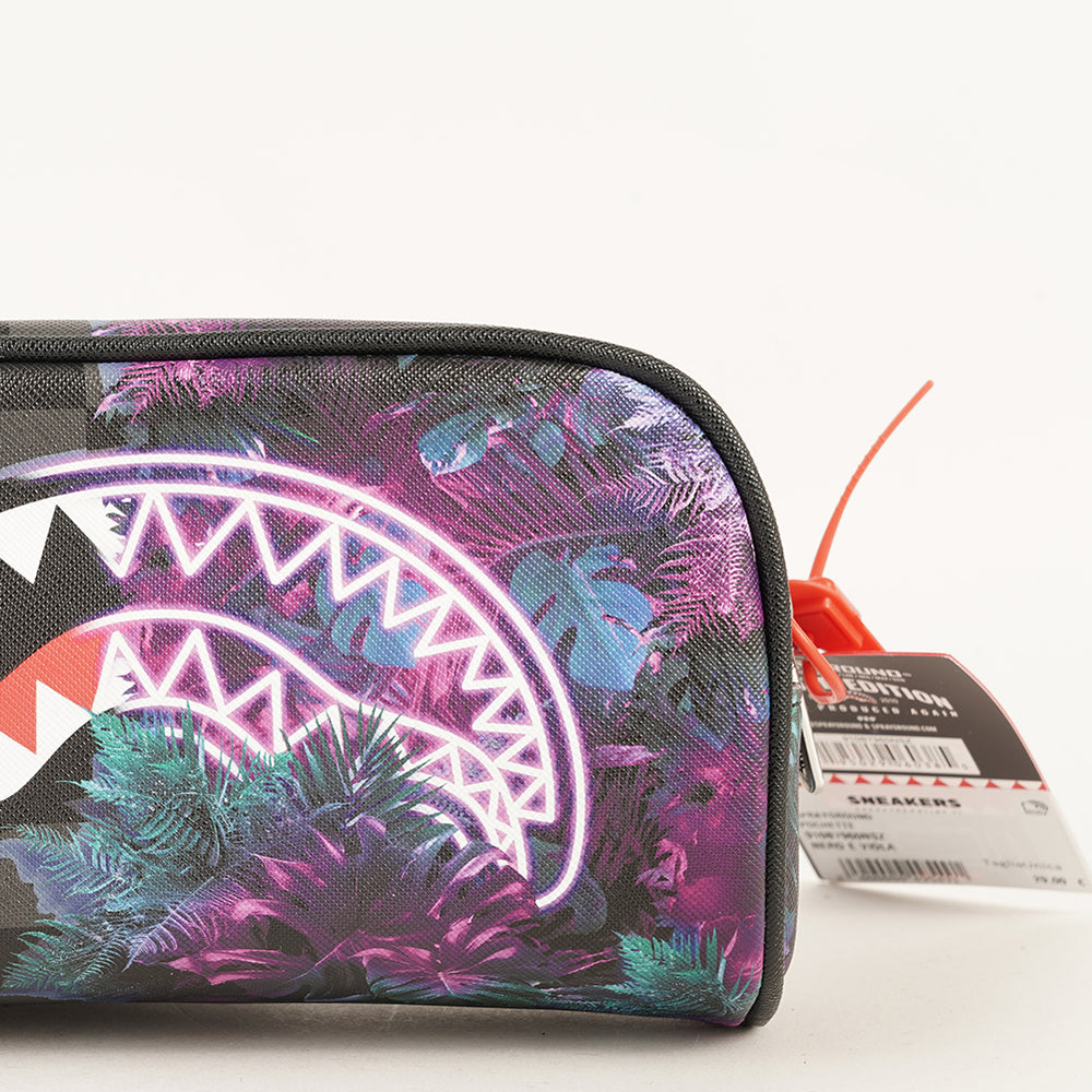 
                  
                    SPRAYGROUND POCHETTE
                  
                