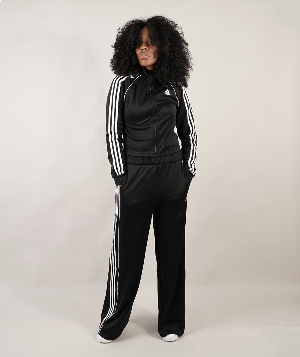 ADIDAS ESSENTIALS