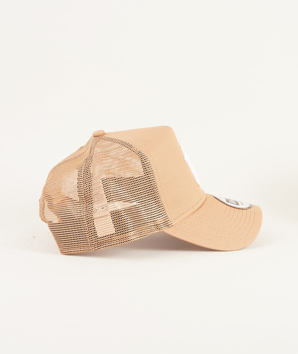 
                  
                    NEW ERA CHYT LEAGUE ESS
                  
                