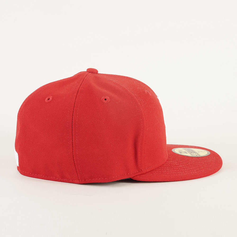 
                  
                    NEW ERA MLB BASIC NEYYAN
                  
                