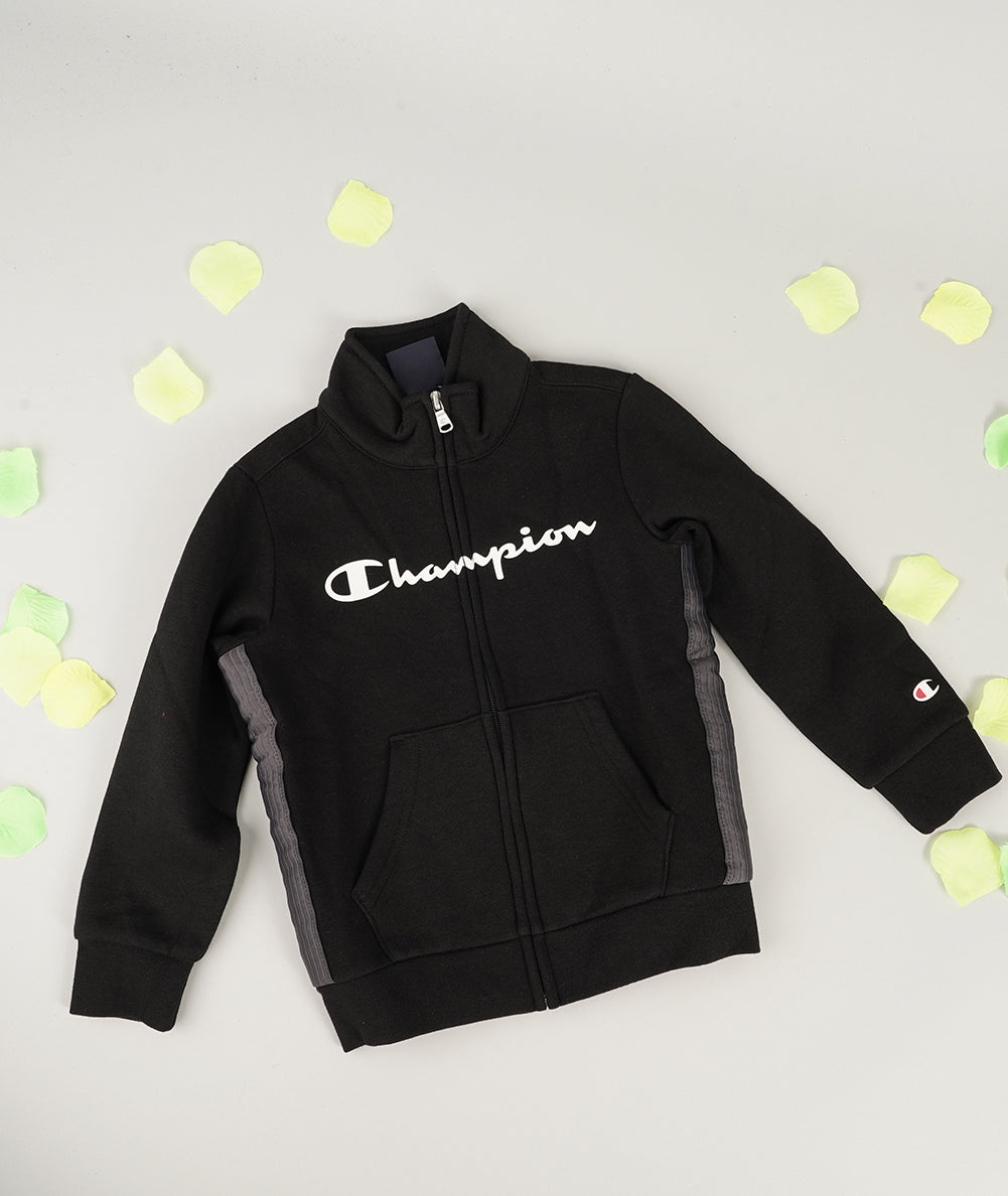 
                  
                    CHAMPION CHA ES
                  
                