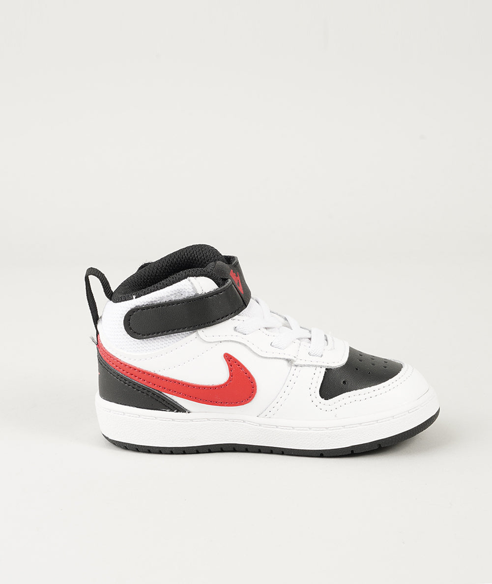 
                  
                    NIKE COURT BOROUGH MID
                  
                