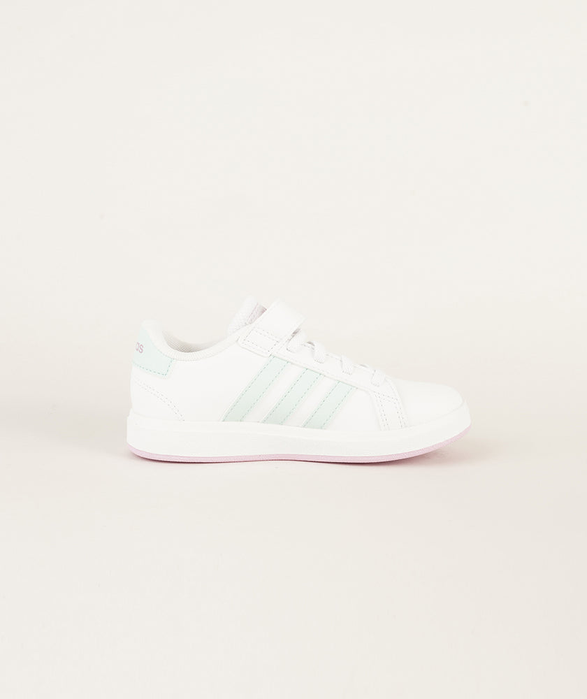
                  
                    ADIDAS GRAND COURT
                  
                