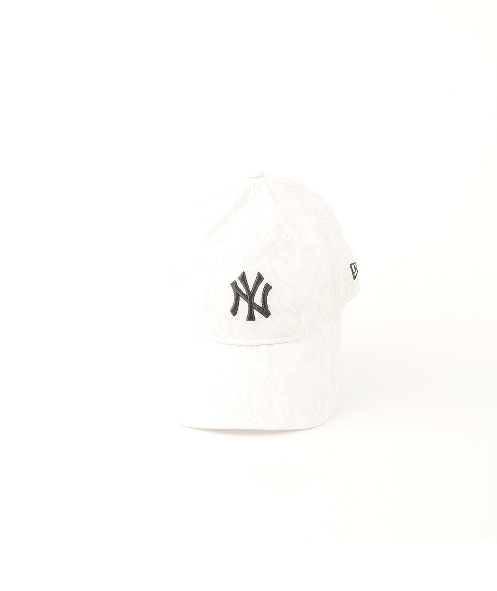 
                  
                    NEW ERA WMNS ANIMAL
                  
                