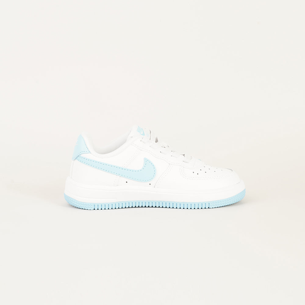 
                  
                    NIKE FORCE 1 LOW
                  
                
