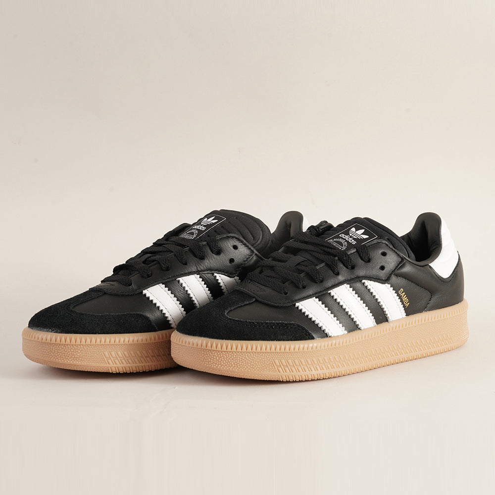 
                  
                    ADIDAS SAMBA XLG
                  
                