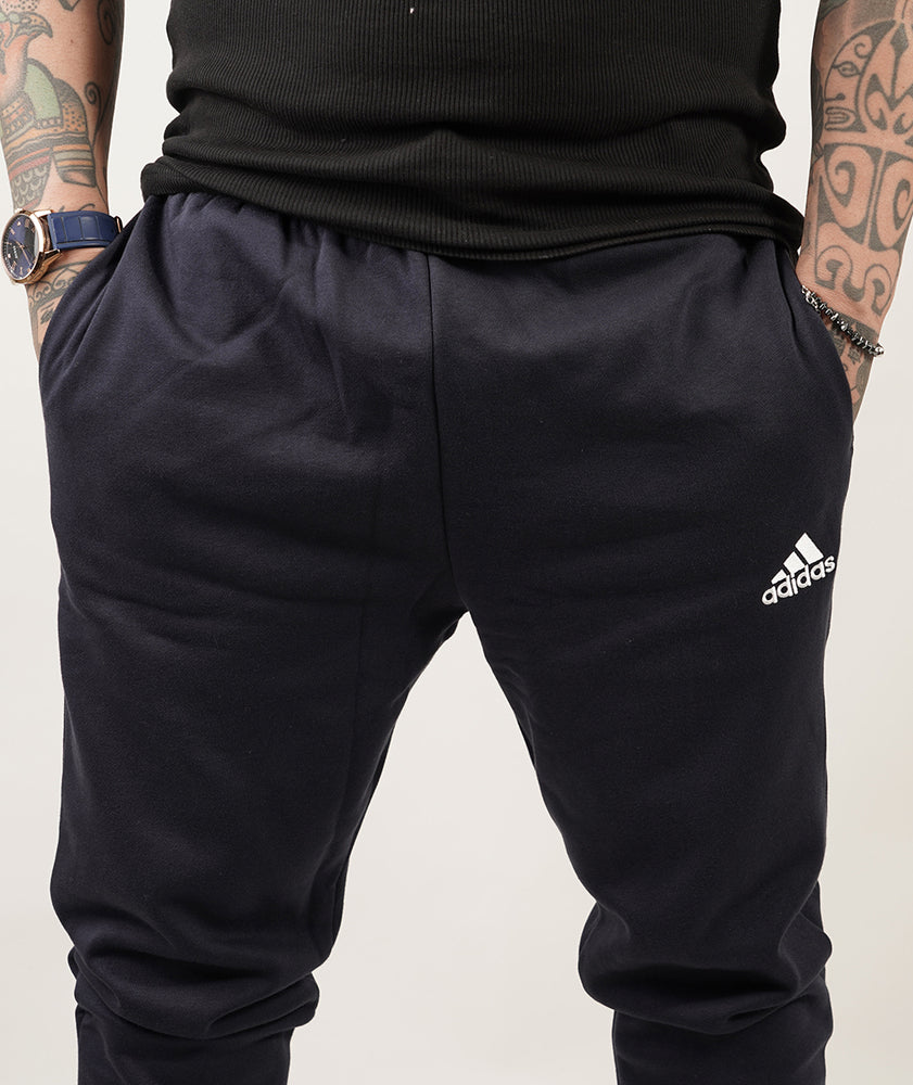 
                  
                    ADIDAS ESSENTIALS
                  
                