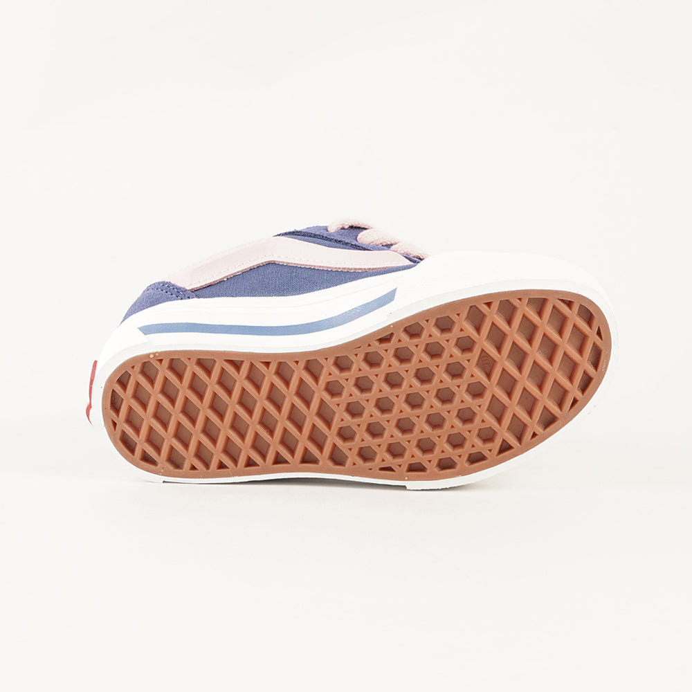 
                  
                    VANS KNU SKOOL
                  
                