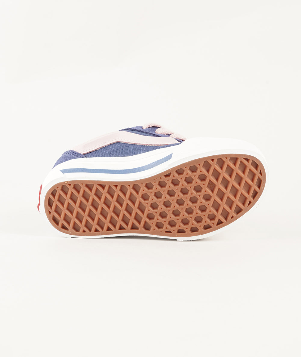 
                  
                    VANS KNU SKOOL
                  
                