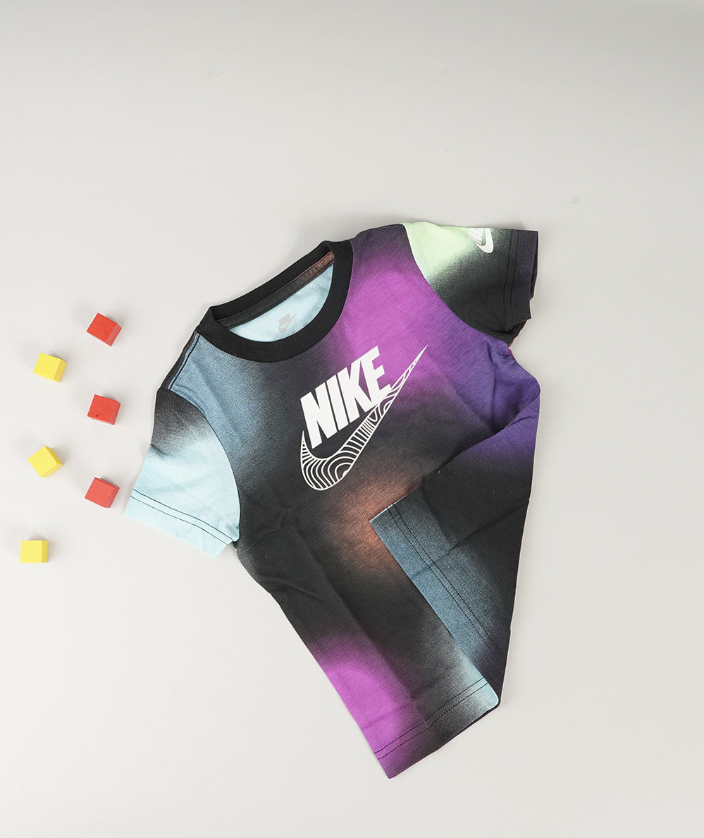 
                  
                    NIKE Illuminate
                  
                
