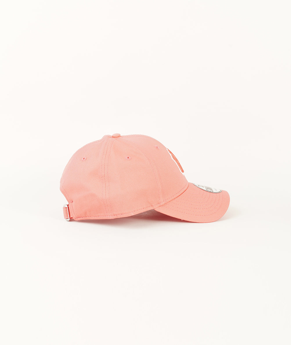 
                  
                    NEW ERA ACCESSORI
                  
                