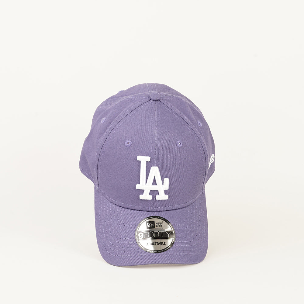 
                  
                    NEW ERA ACCESSORI
                  
                