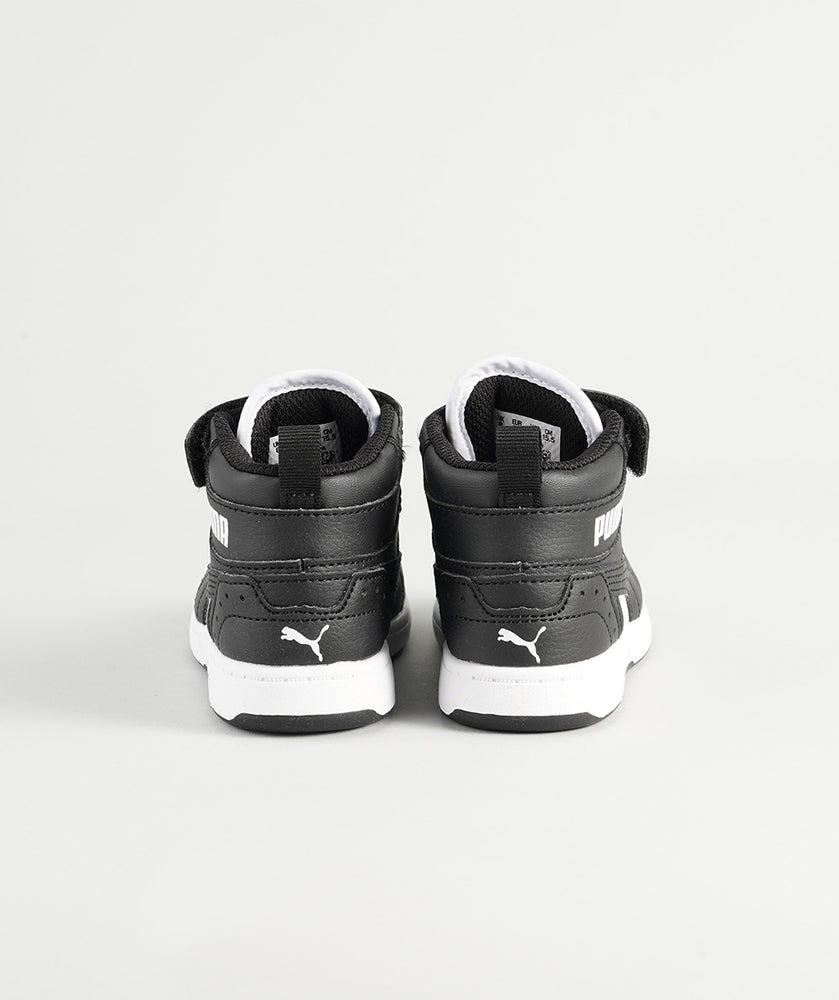 
                  
                    PUMA REBOOUND JOY
                  
                