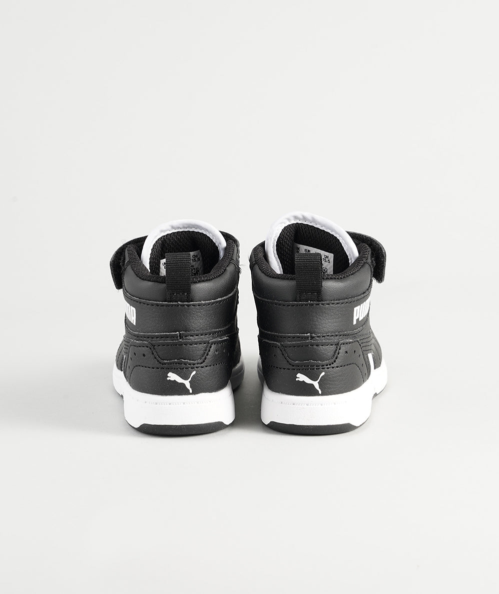 
                  
                    PUMA REBOOUND JOY
                  
                