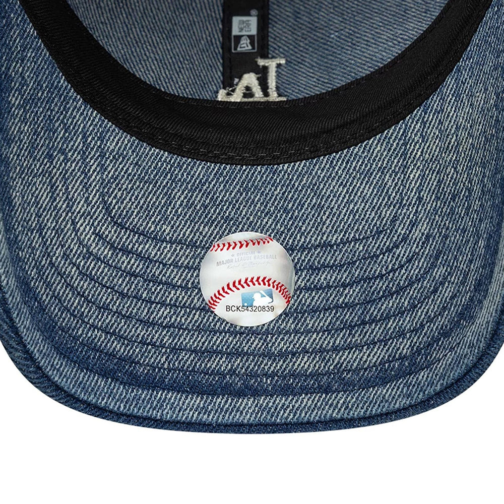 
                  
                    NEW ERA WMNS DENIM
                  
                