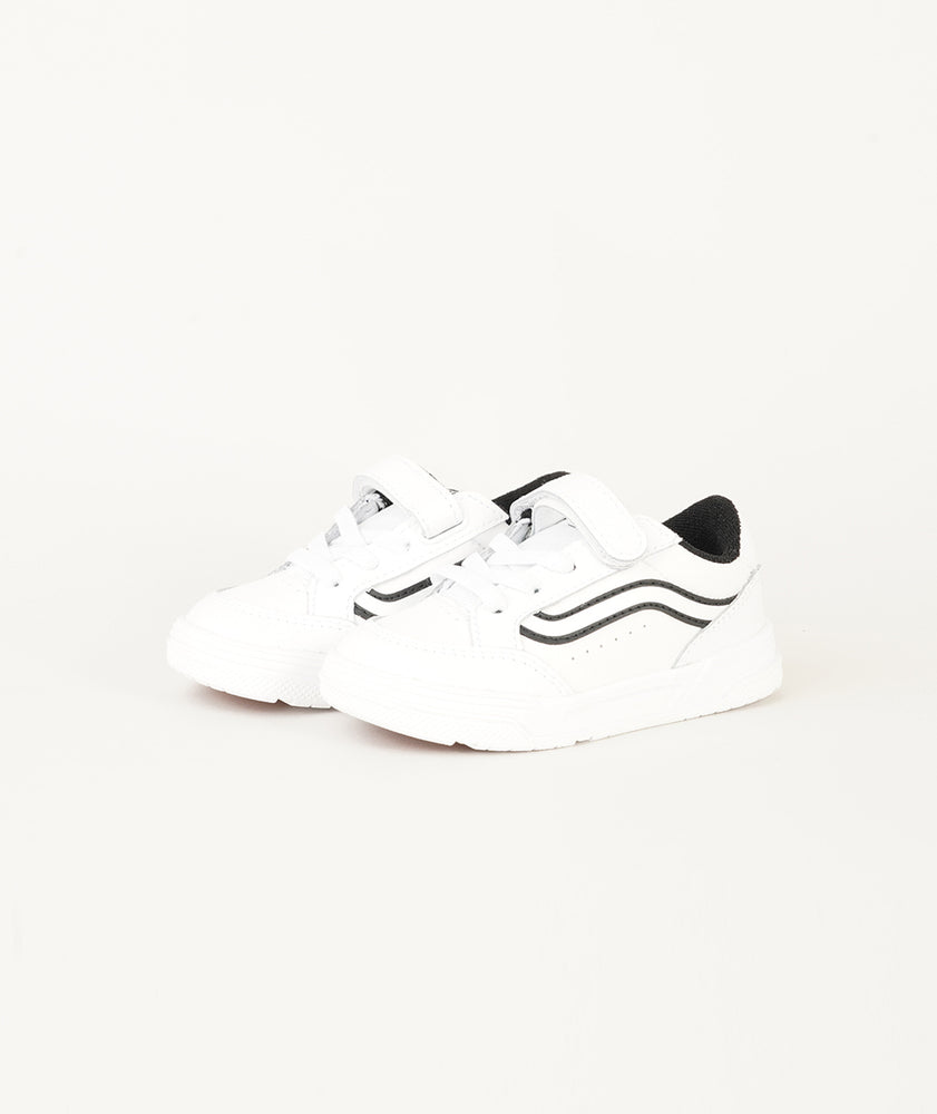 
                  
                    VANS HYLANE
                  
                