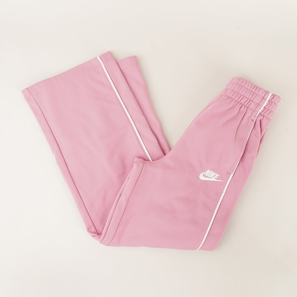 
                  
                    NIKE TUTA NIKE
                  
                