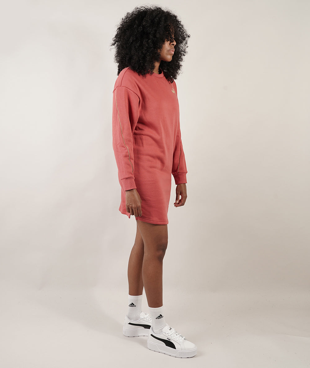 
                  
                    PUMA ESS+ MINIMAL GOLD
                  
                
