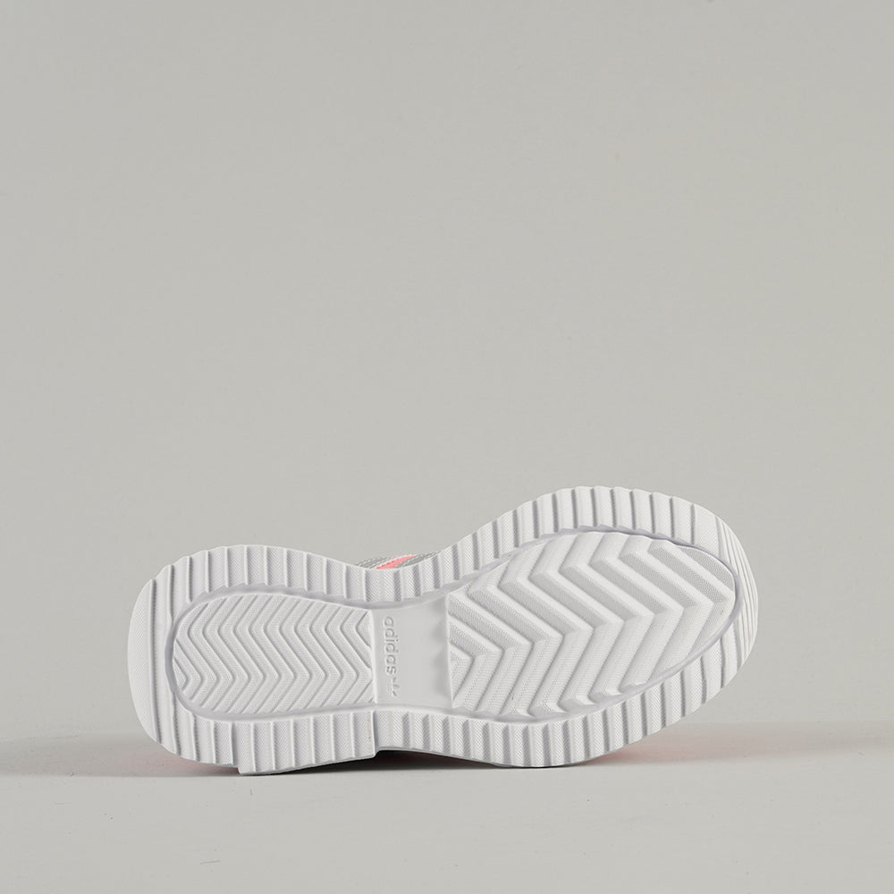 
                  
                    ADIDAS RETROPY F2
                  
                
