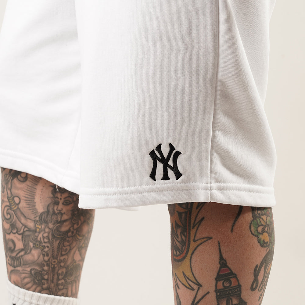 
                  
                    47 BRAND HELIX
                  
                