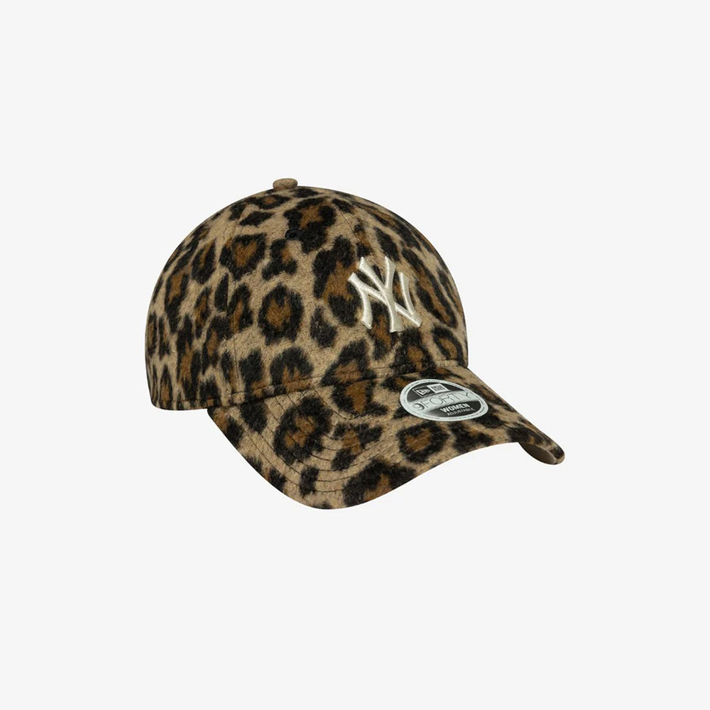 
                  
                    NEW ERA BERRETTO LEOPARD
                  
                