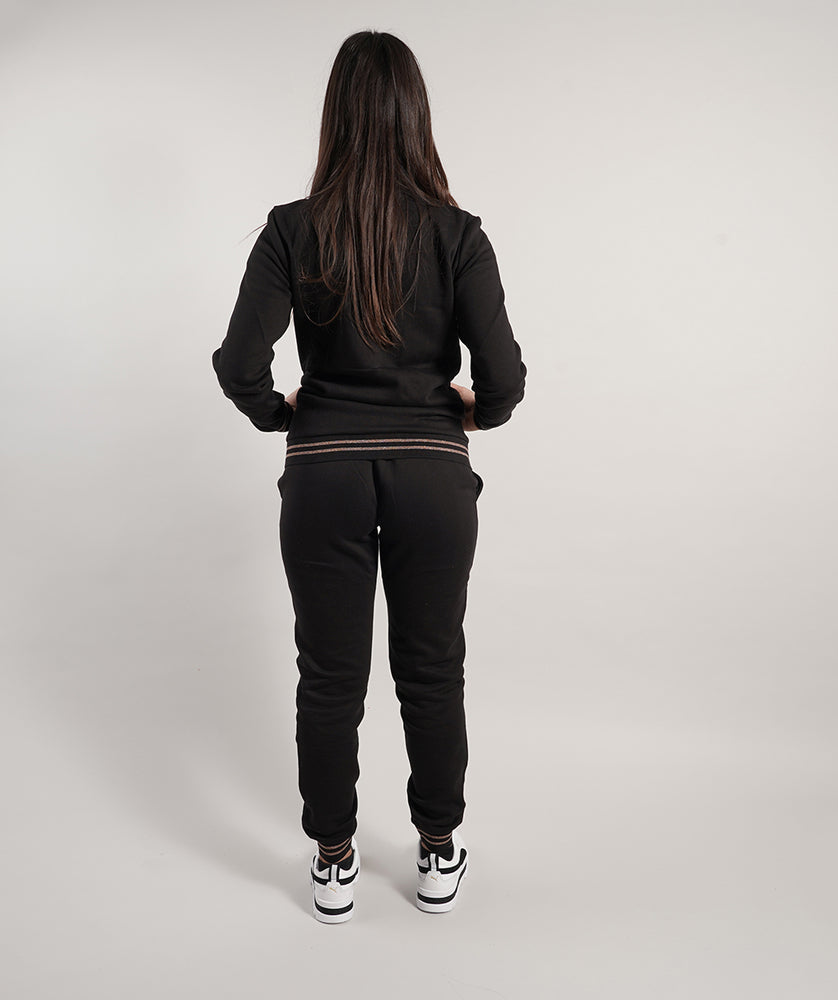 
                  
                    PUMA WE FULL-ZIP SUIT
                  
                