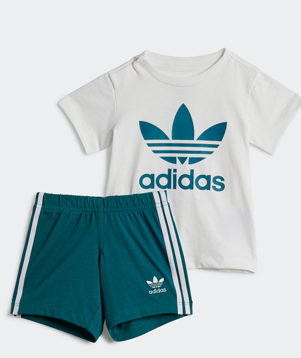 
                  
                    ADIDAS SHORT TEE SET
                  
                
