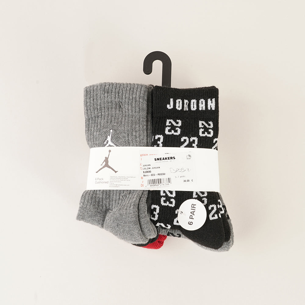 
                  
                    JORDAN CALZINI JORDAN
                  
                