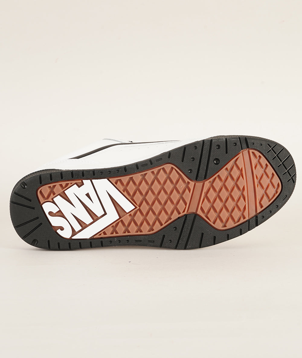 
                  
                    VANS HYLANE
                  
                