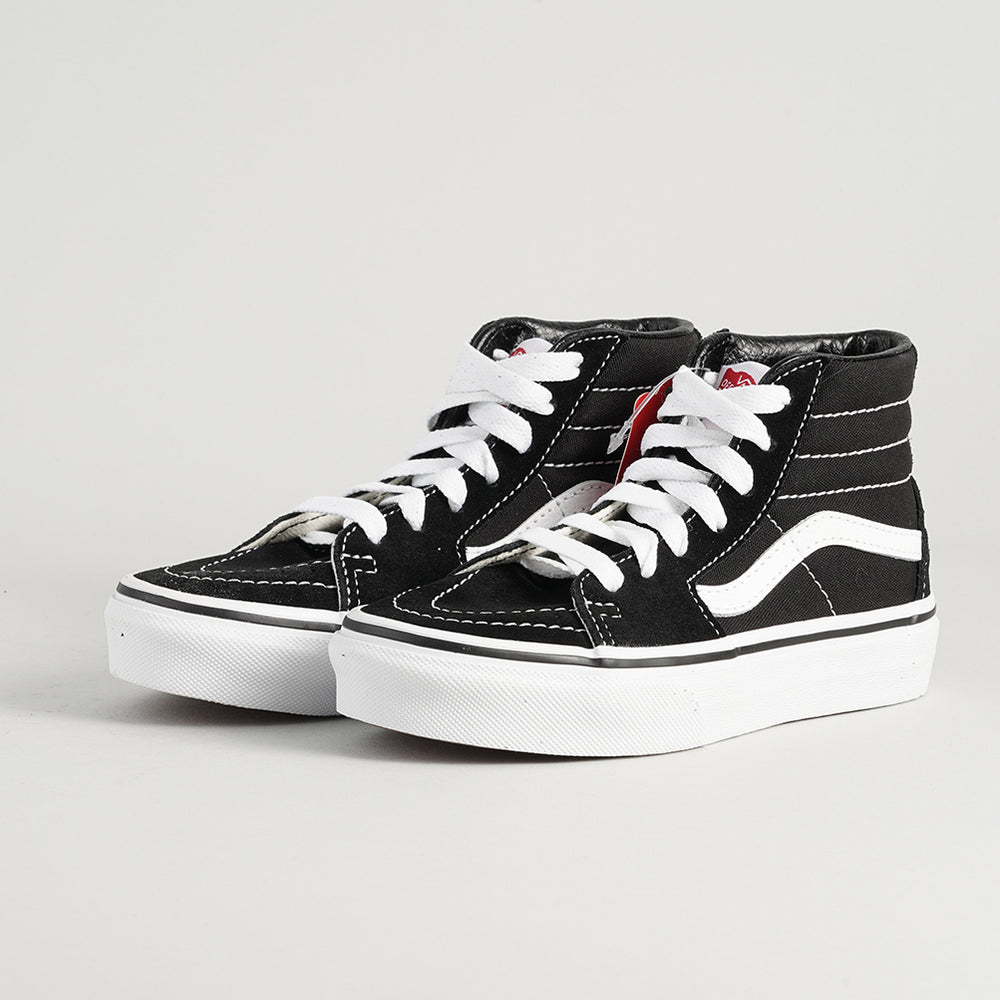 
                  
                    VANS SK8-HI KIDS
                  
                