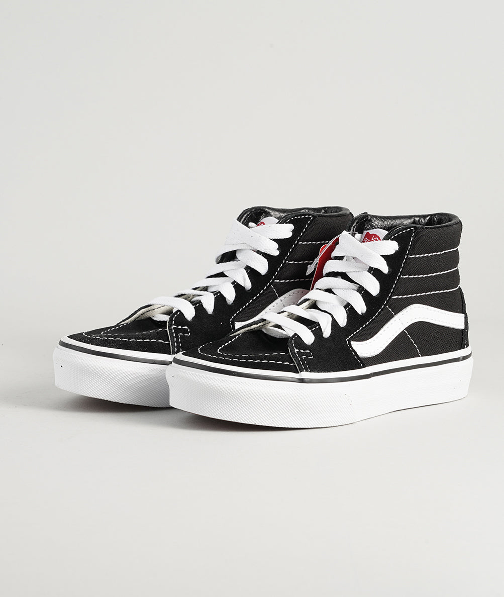 
                  
                    VANS SK8-HI KIDS
                  
                