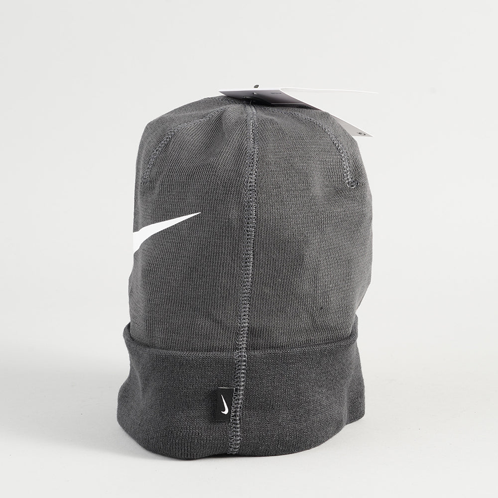 
                  
                    NIKE BANIE
                  
                