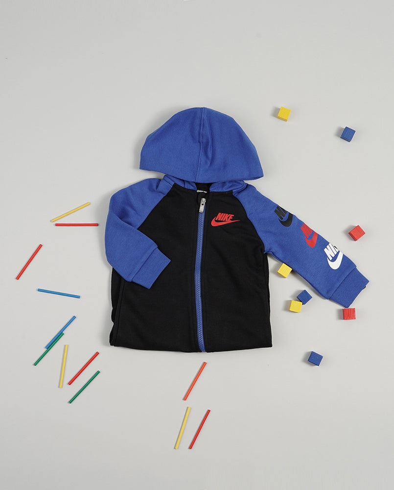 
                  
                    NIKE JUMPSUIT
                  
                