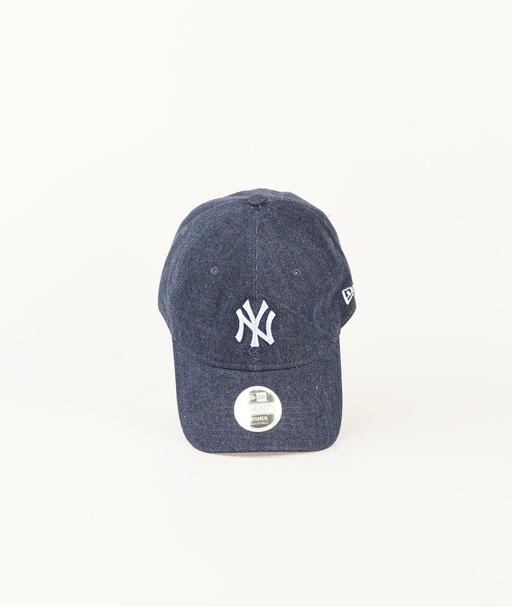 
                  
                    NEW ERA ACCESSORI
                  
                