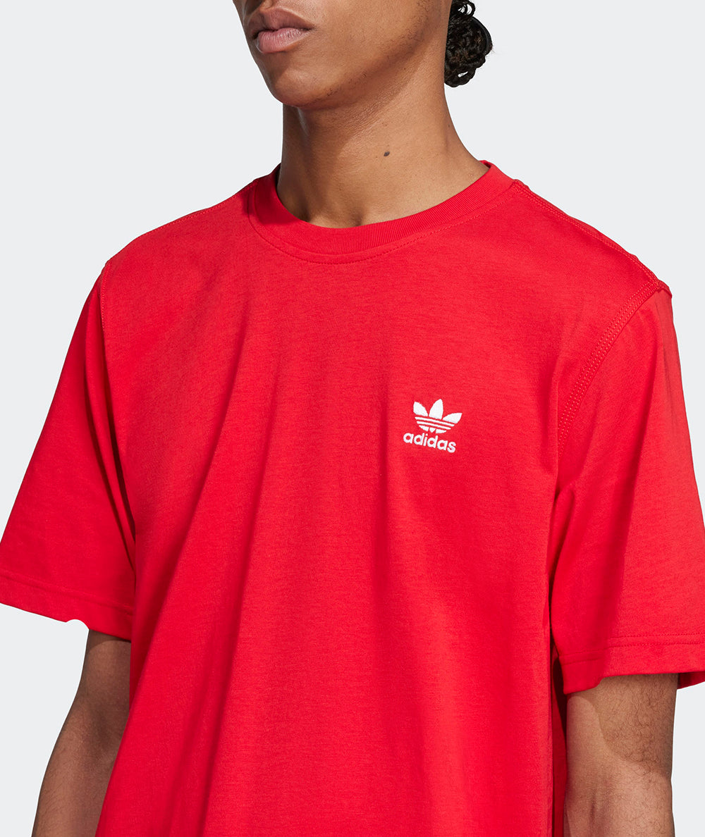 
                  
                    ADIDAS TREFOIL
                  
                