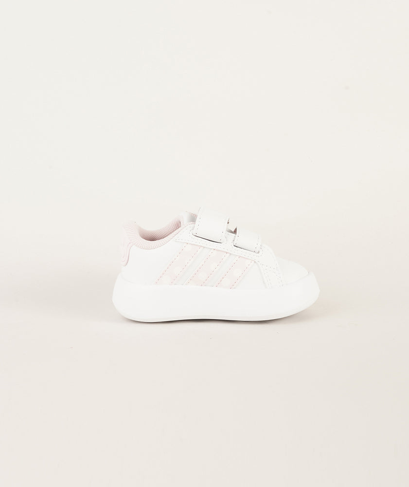 
                  
                    ADIDAS GRAND COURT
                  
                