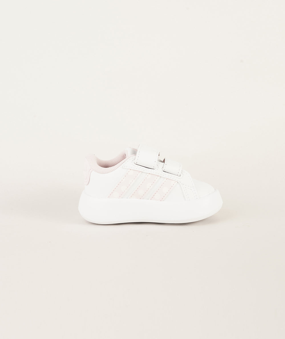 
                  
                    ADIDAS GRAND COURT
                  
                