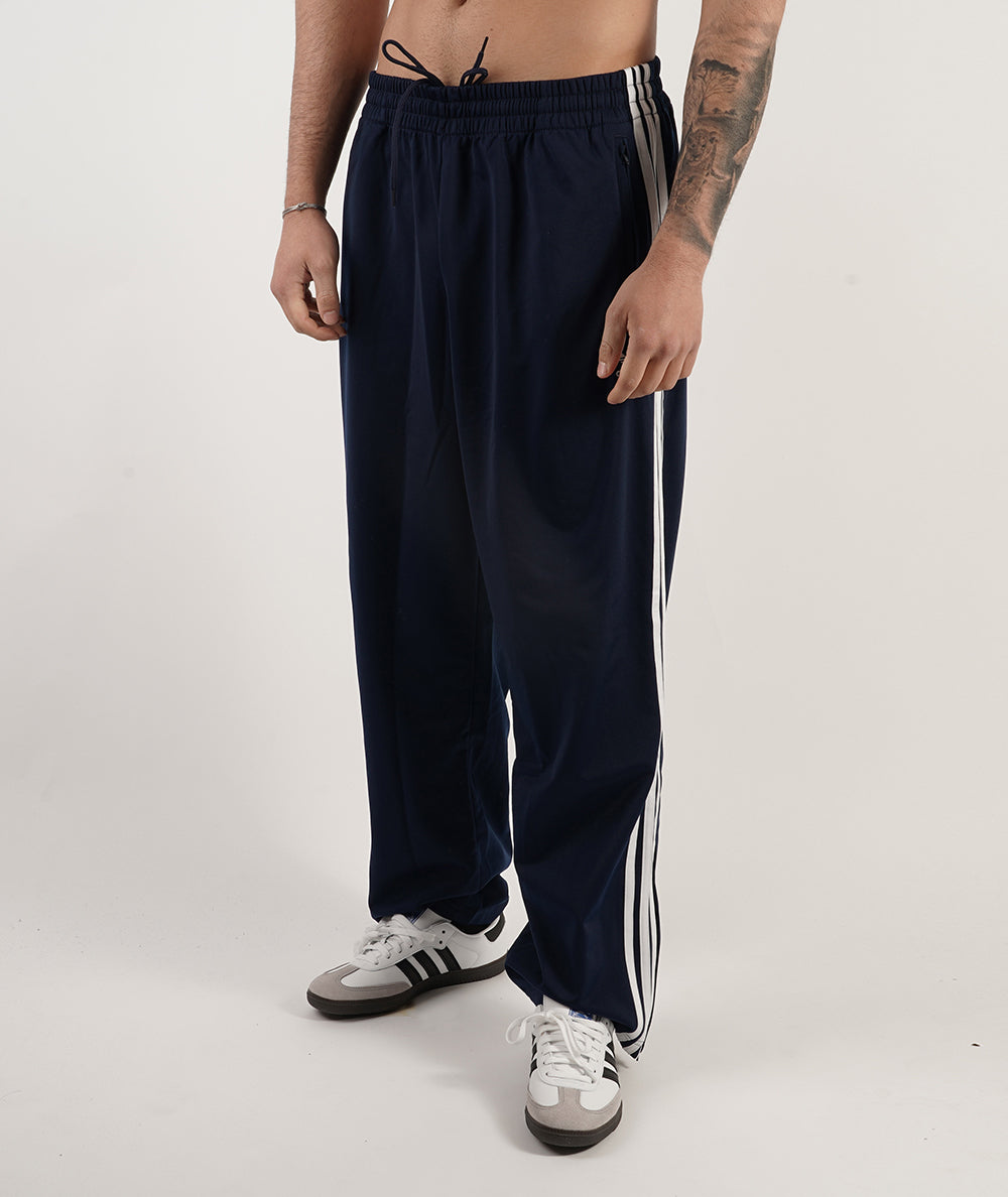 
                  
                    ADIDAS FIREBIRD
                  
                