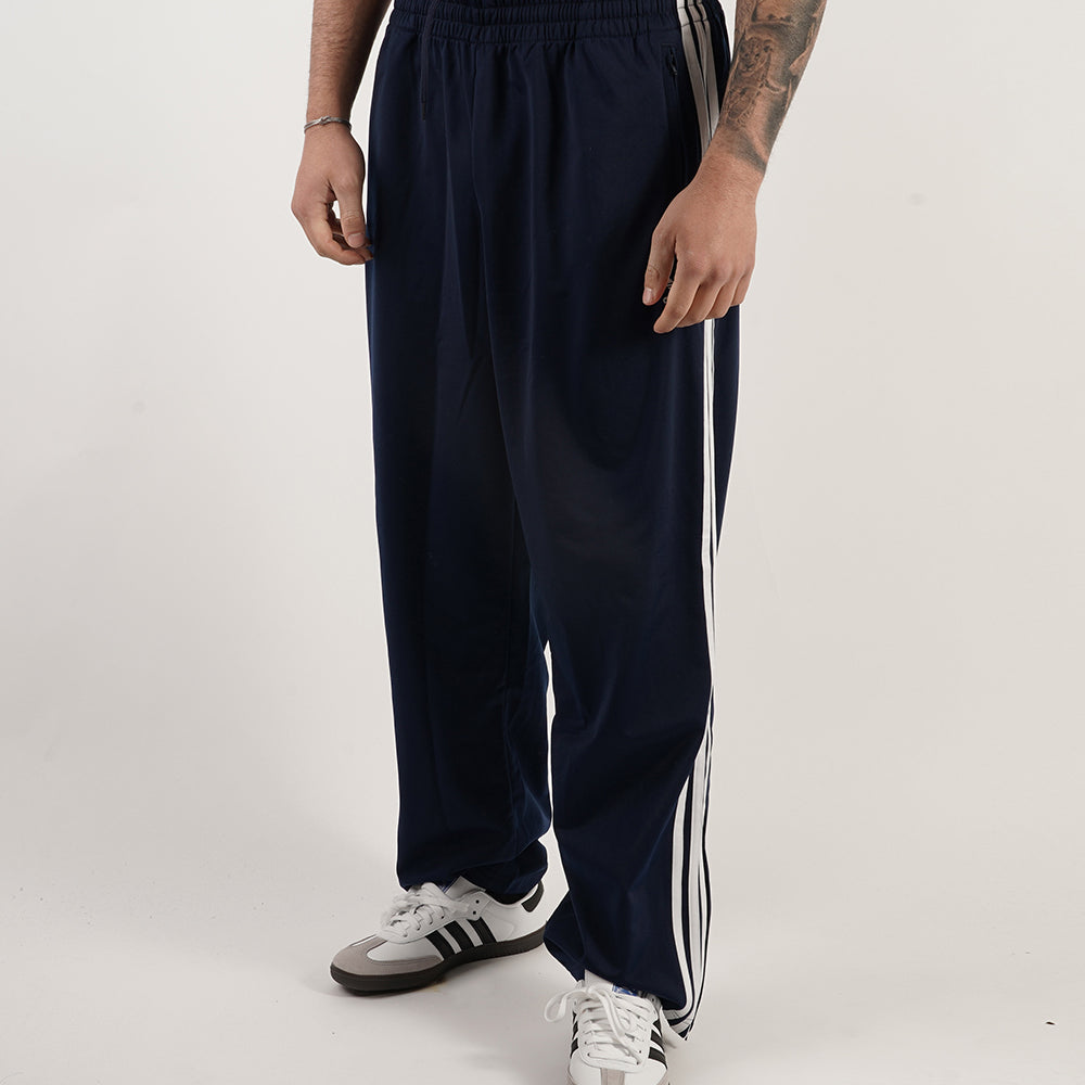 
                  
                    ADIDAS FIREBIRD
                  
                