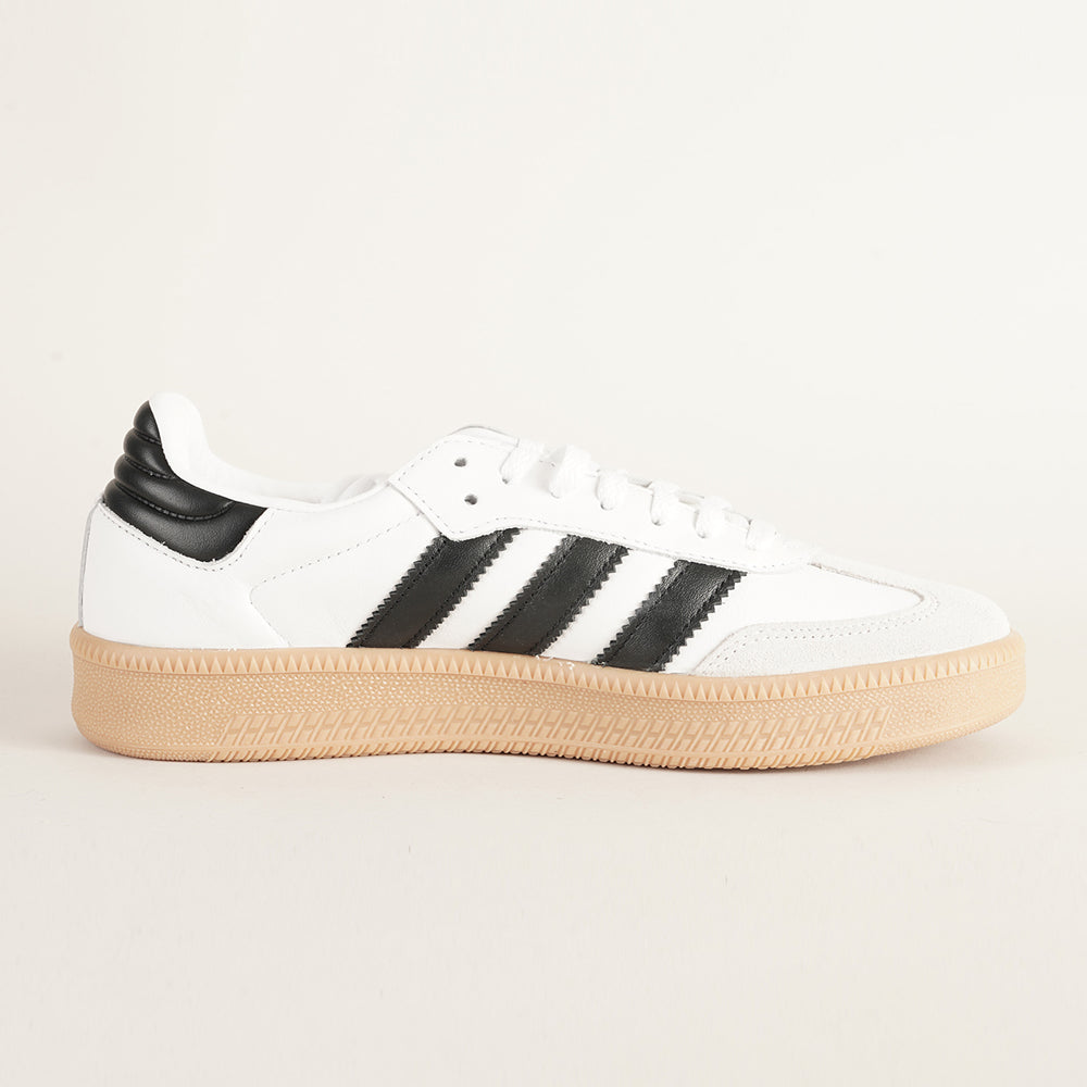 
                  
                    ADIDAS SAMBA XLG
                  
                