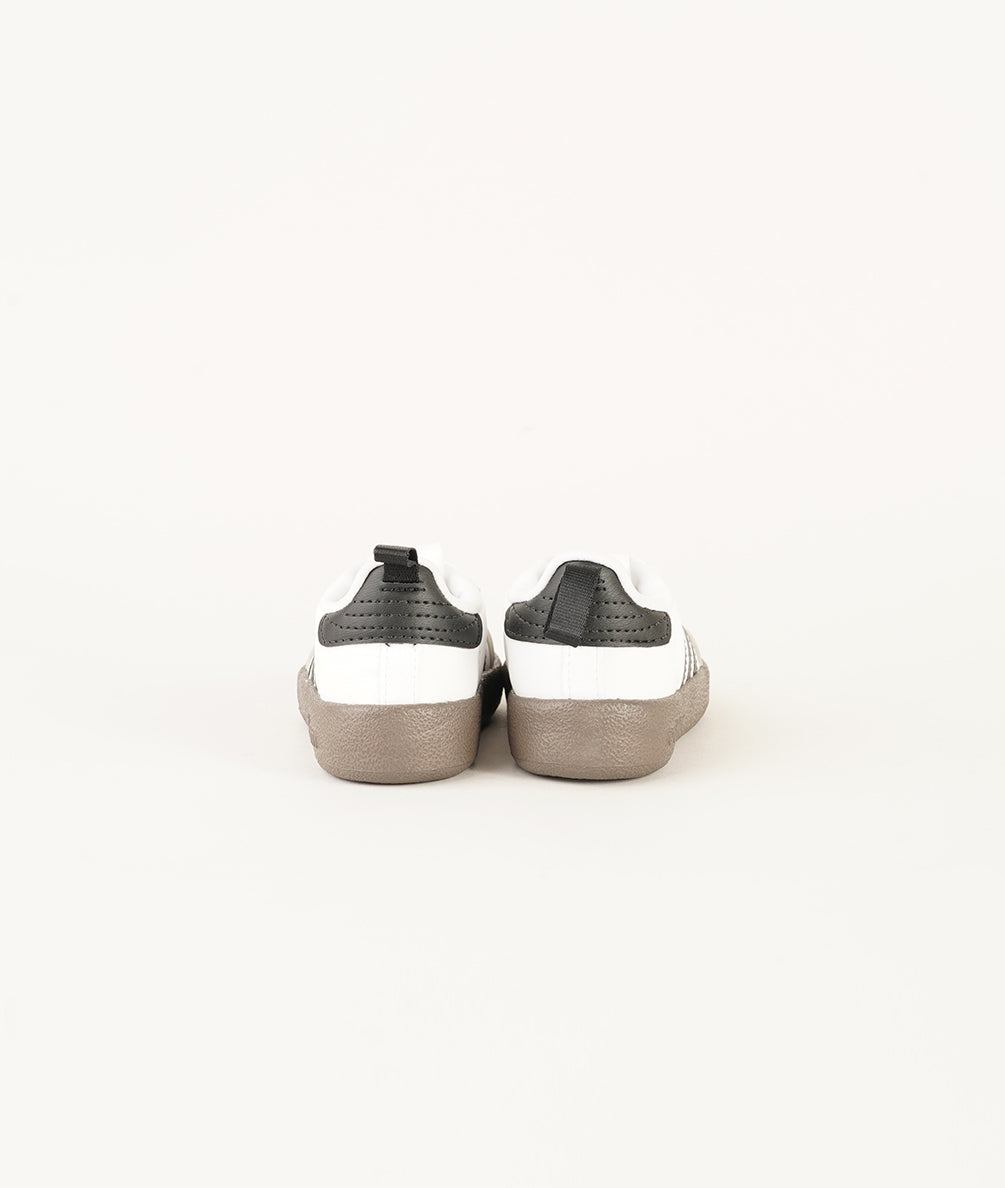 
                  
                    ADIDAS ADIFOM SAMBA 360
                  
                