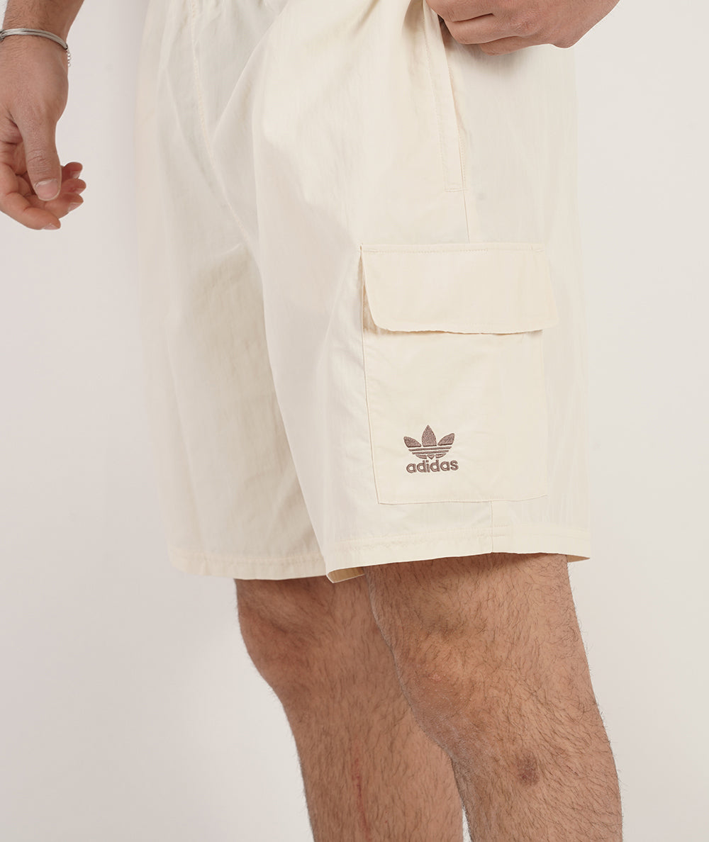 
                  
                    ADIDAS ESS WVN SHORTS
                  
                