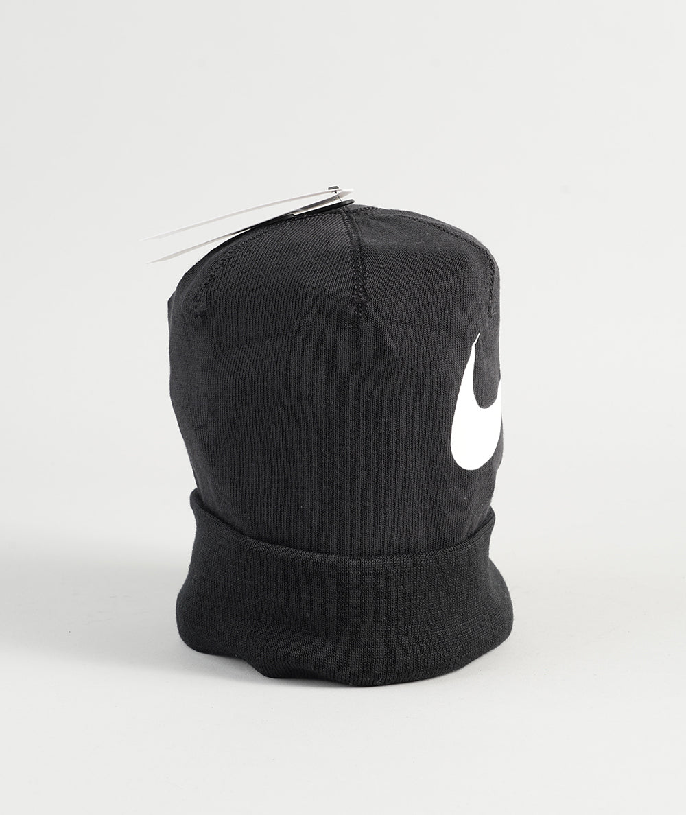 
                  
                    NIKE BANIE
                  
                