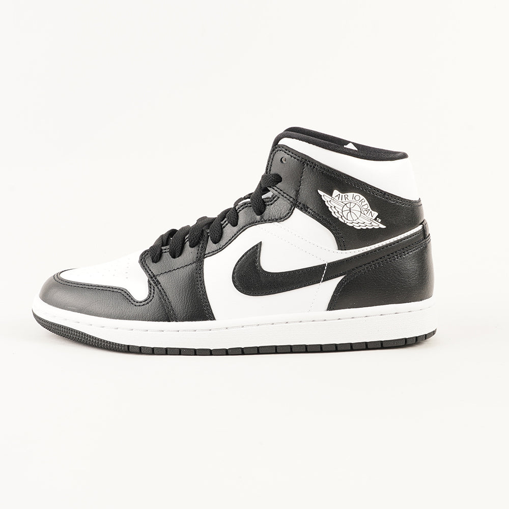 
                  
                    JORDAN JORDAN 1 MID
                  
                