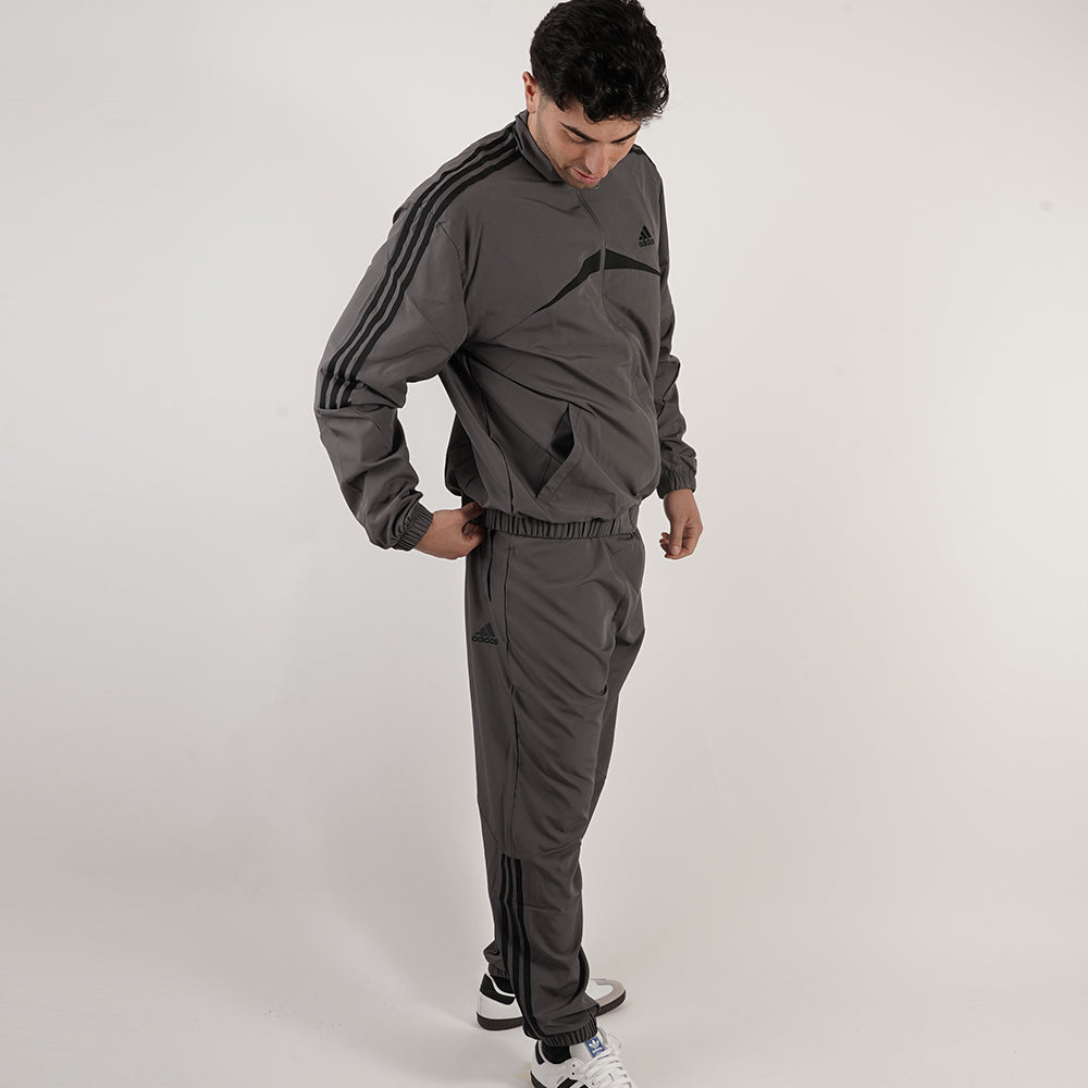 
                  
                    ADIDAS M WVN NO HD TS
                  
                
